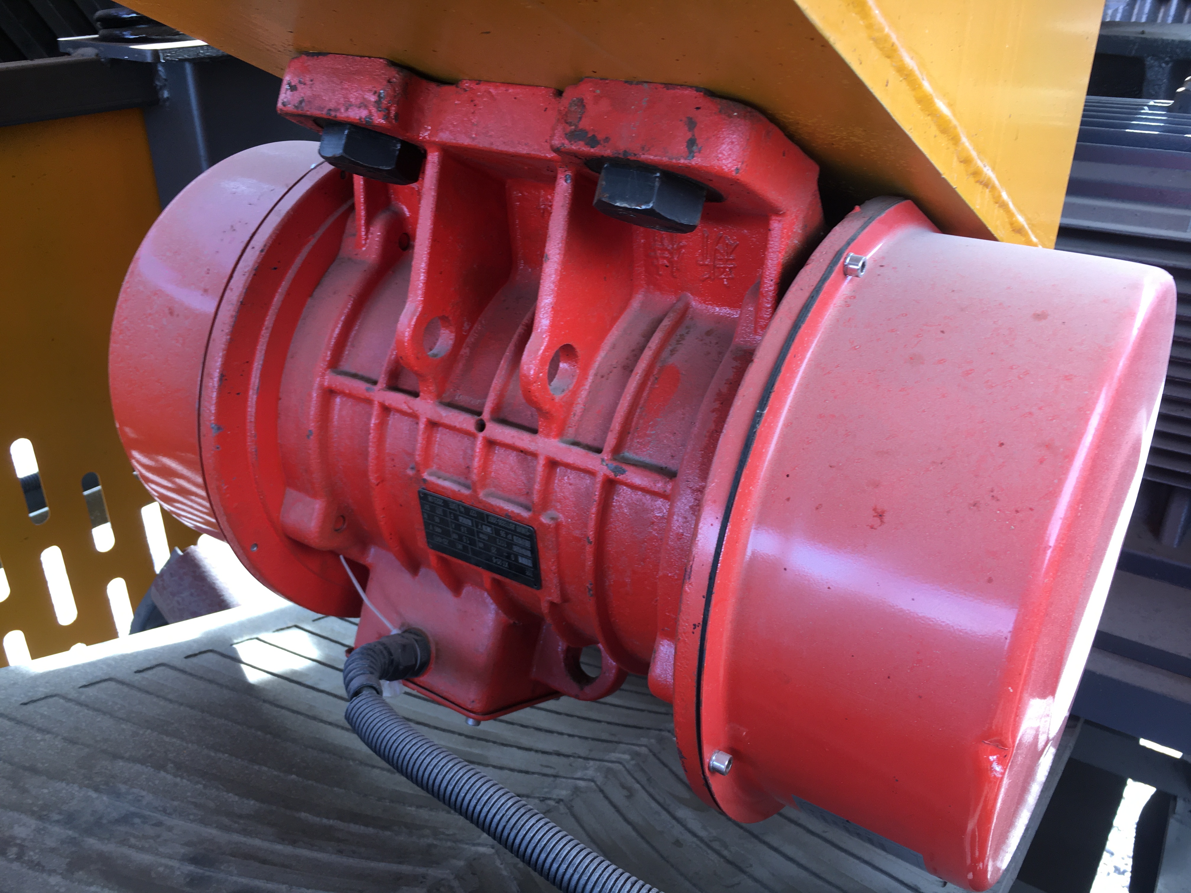 ./imagenes/INVOICE/2019/17293/QUEBRADORA DE QUIJADA DE 16X10 (62).JPG